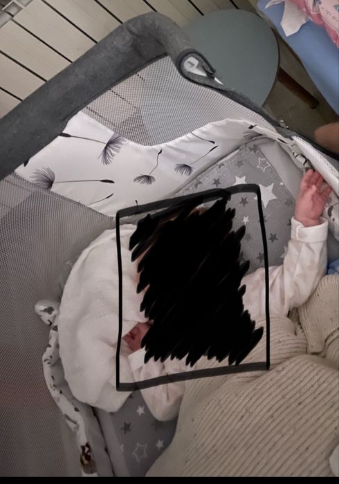 Sprzedam dostawke do łóżeczka Lionelo Theo plus materac dod.