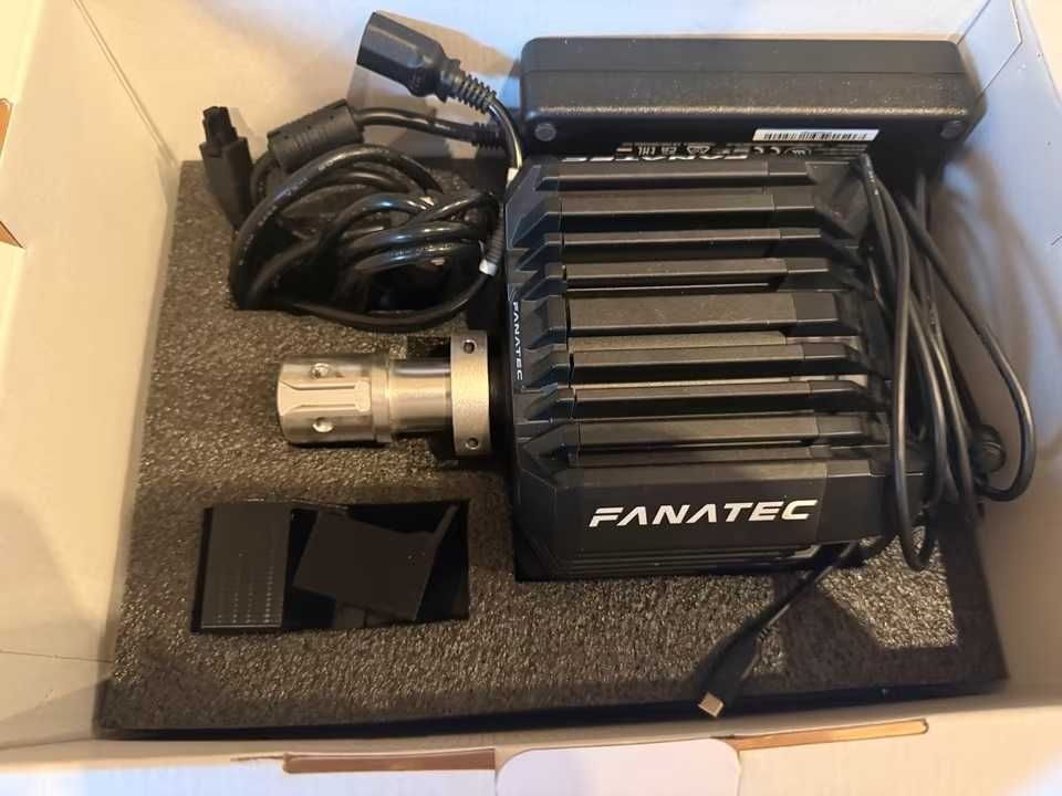 Zestaw do wyścigów symulowanych Fanatec pod McLaren CSL DD (8nm)