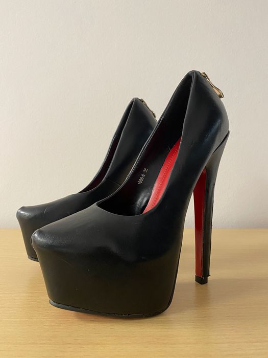 Szpilki czarne wysokie