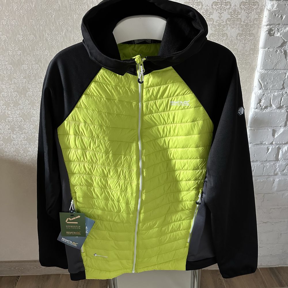 REGATTA. Чоловіча  куртка , демісезонна. Оригінал. Розмір - М ; L ; XL