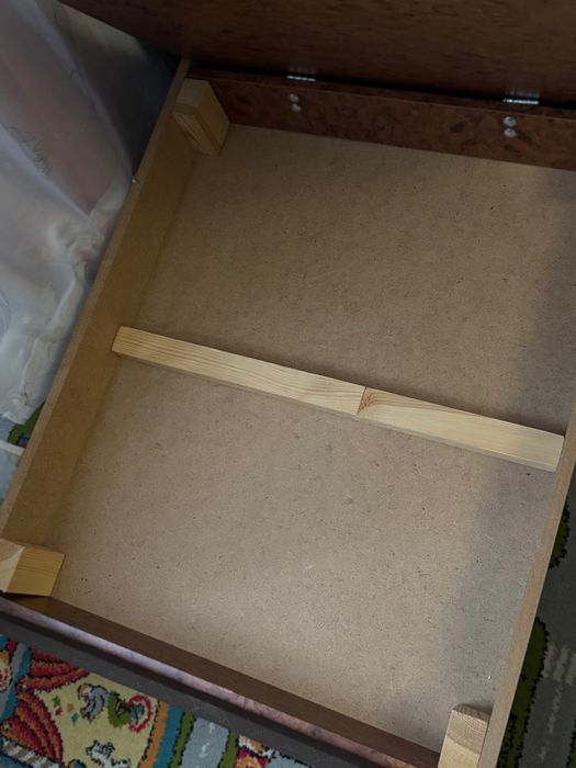 Розкладне крісло-ліжко