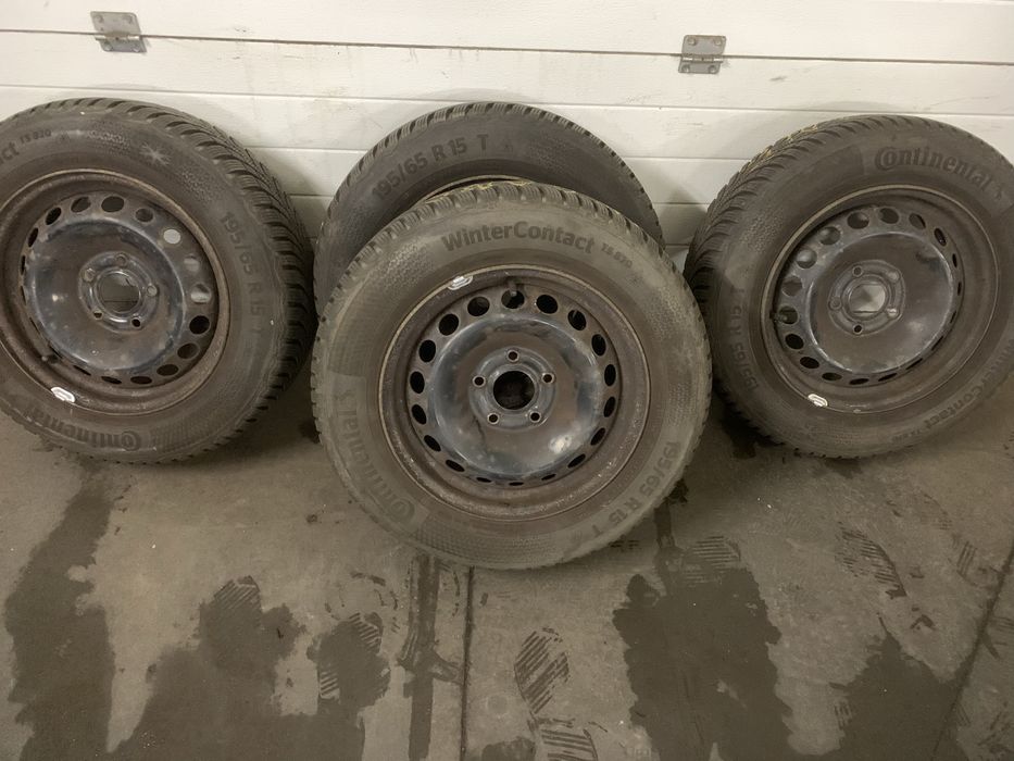 Koła zimowe 15” stal Renaul Megane III . Continental 195/65R 15