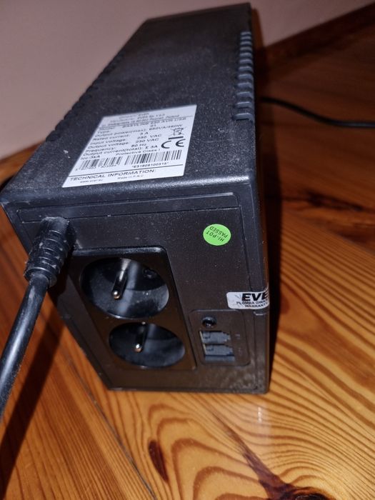Zasilacz awaryjny Ever easyline 650 Va USB