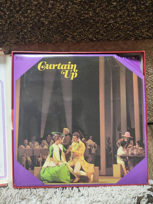 Виниловые пластинки Gommand Performance. A Night at the Opera.