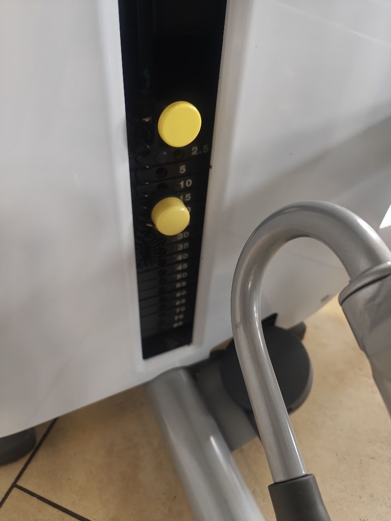 Orginalna TechnoGym ELEMENT na biceps # wysyłka