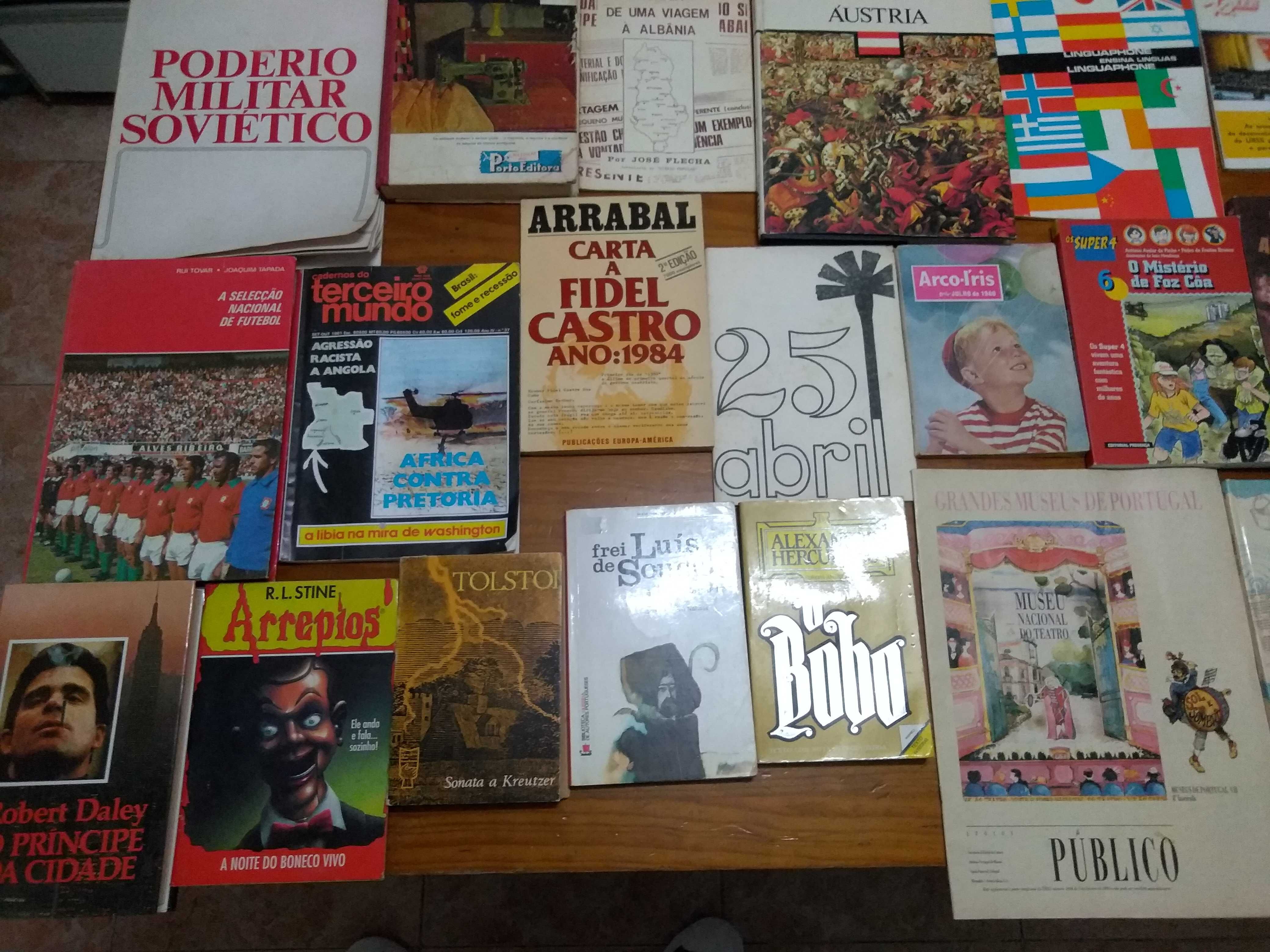 Livros antigos de colecao