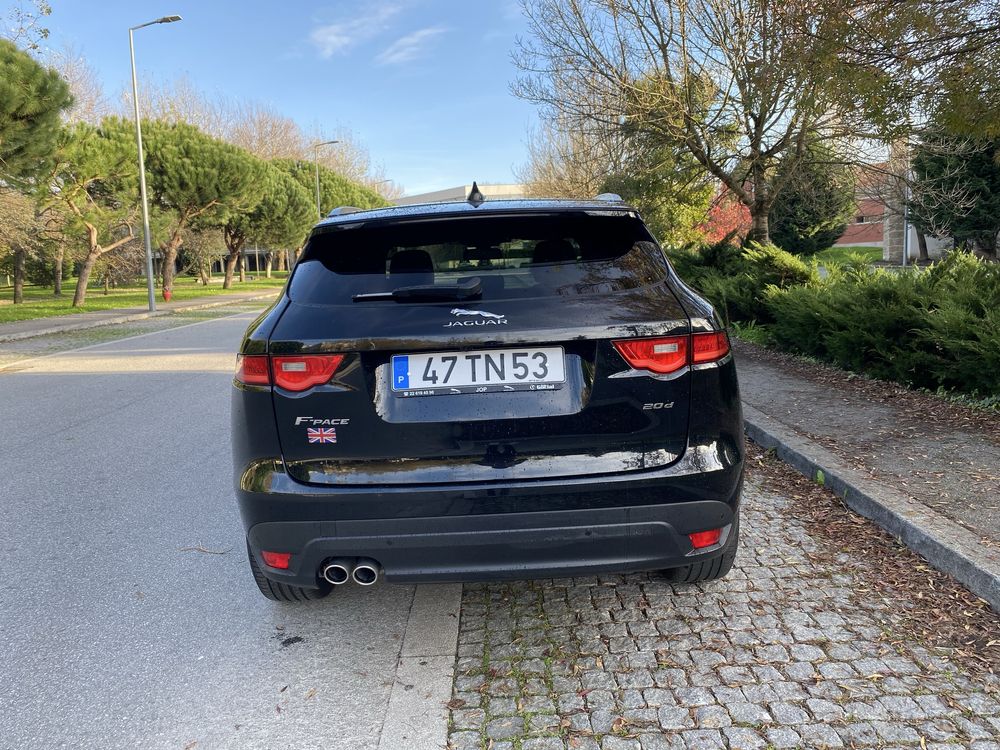 Jaguar F-Pace 2.0