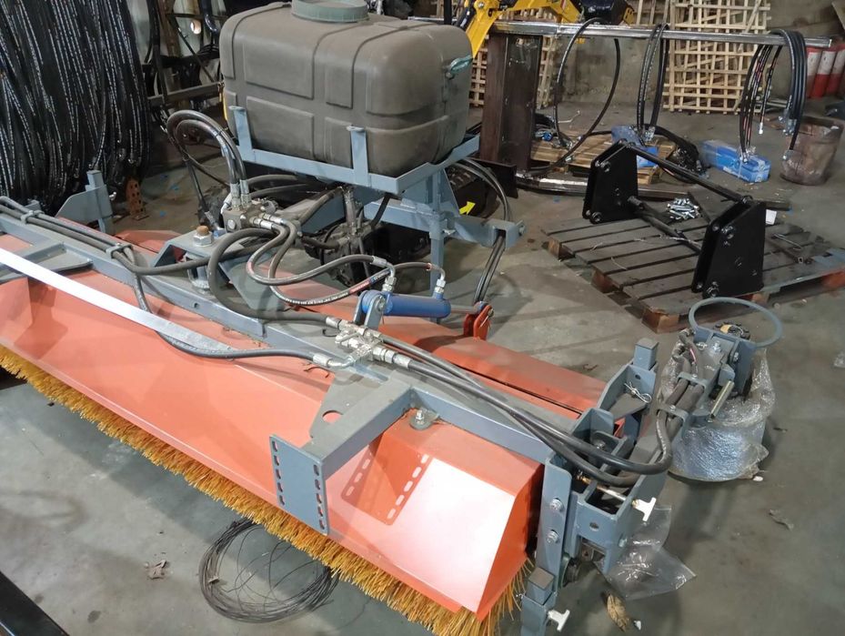 Щітка комунальна - щетка