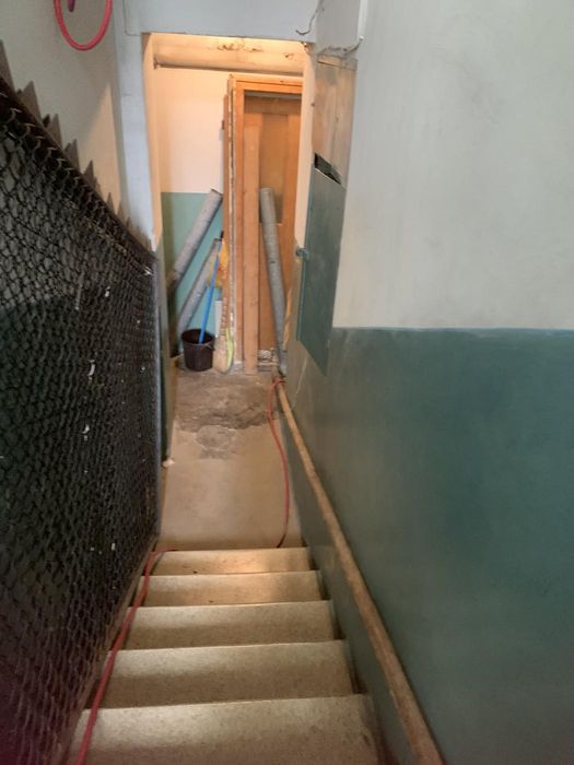 Продаж нежитлового приміщення на Героїв Маріуполя