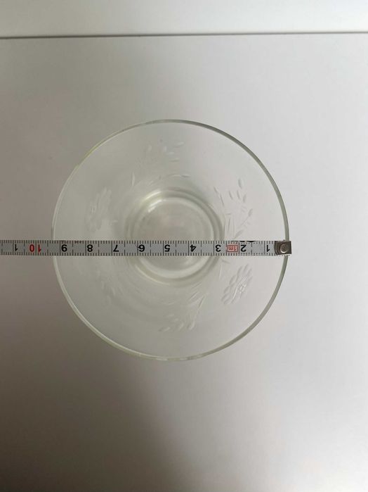 zestaw starych szklanek szlifowanych ze wzorami 6szt.