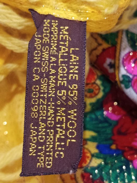 Продам великі шерстяні хустки з квітковим орнаментом