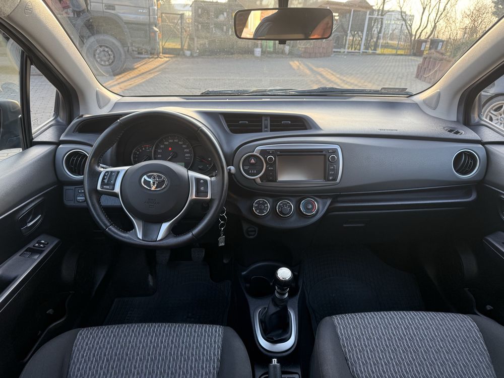 Toyota Yaris 2013r.