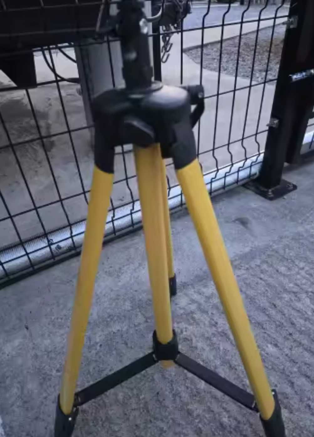 Stojak statyw podstawa do lasera poziomica nie milwaukee dewalt makita
