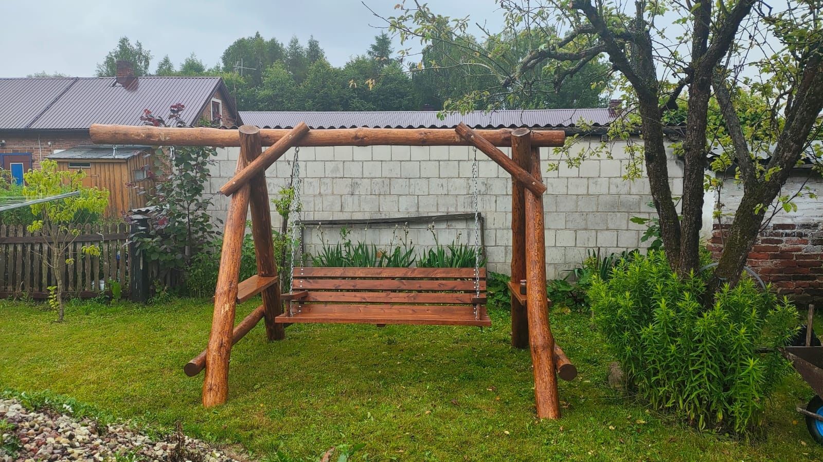 Huśtawka ogrodowa