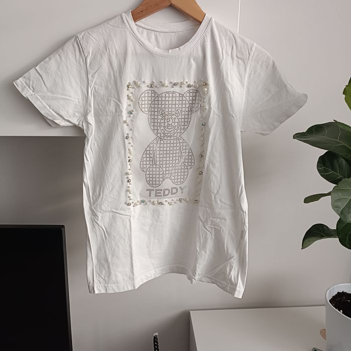 Koszulka, t-shirt biały, wzór miś, śnieżna biel, rozmiar uni - M