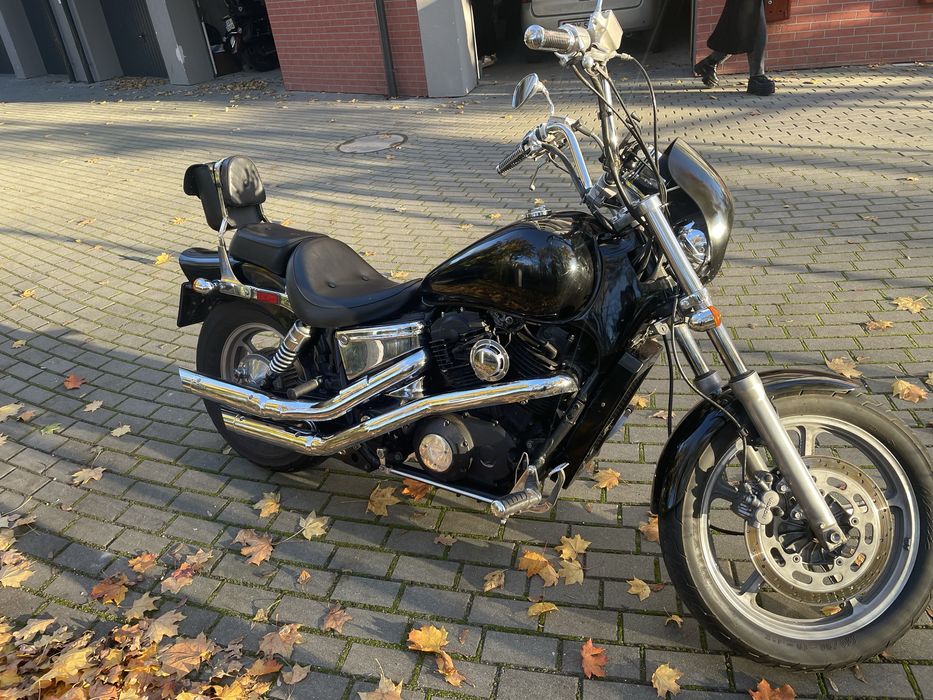 Honda Shadow VT 1100 (1992)