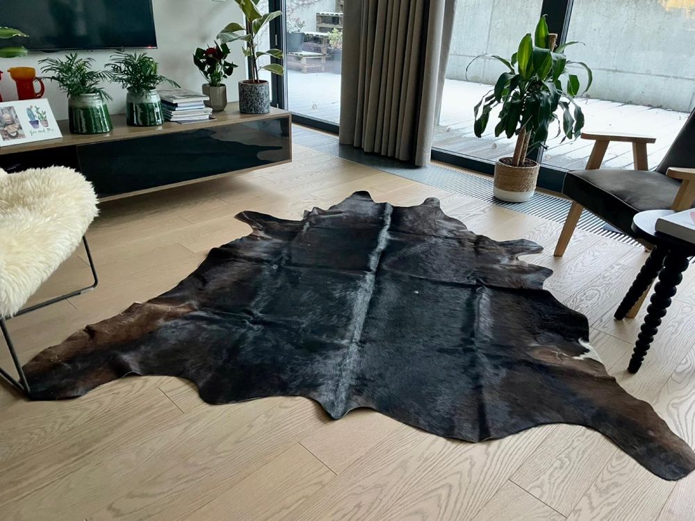 Dywan ze skóry bydlęcej Brąz/czerń Stan idealny 160x200 Luxus Jak NOWY