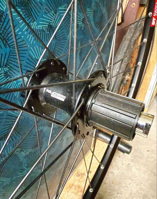 Par de Rodas BTT 27,5 DT Swiss XLC para disco e thru-axle (Novas)