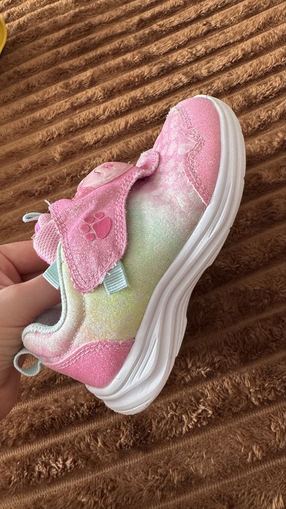Дятячі кросівки skechers