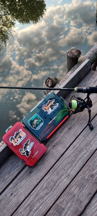 Стікерпак для риболовів