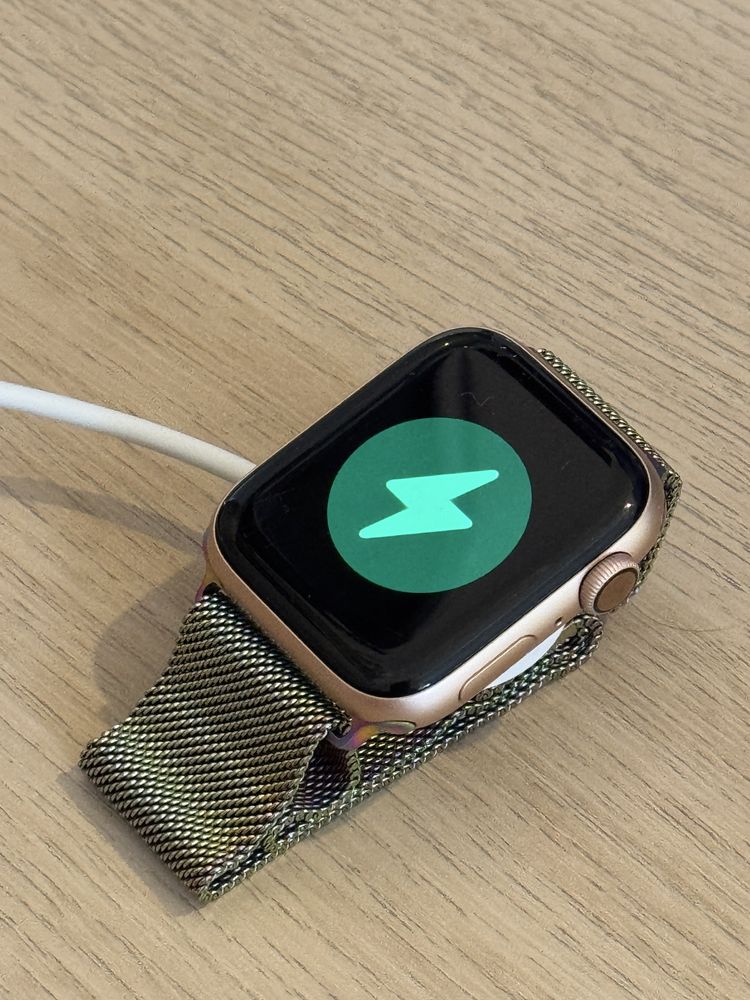 Ładowarka Apple Watch (series 4, USB)