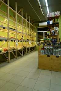 Продуктовий магазин, магазин євро продуктів, магазин овочів та фруктів