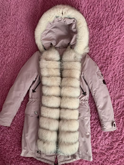 Нова парка з хутром песца