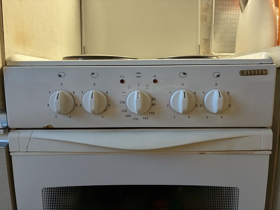 Електроплита “Фаворит”
Електроплита “Фаворит”