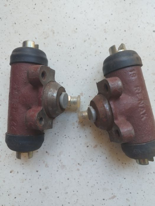 Stare części Prl cylinderki i inne drobiazgi