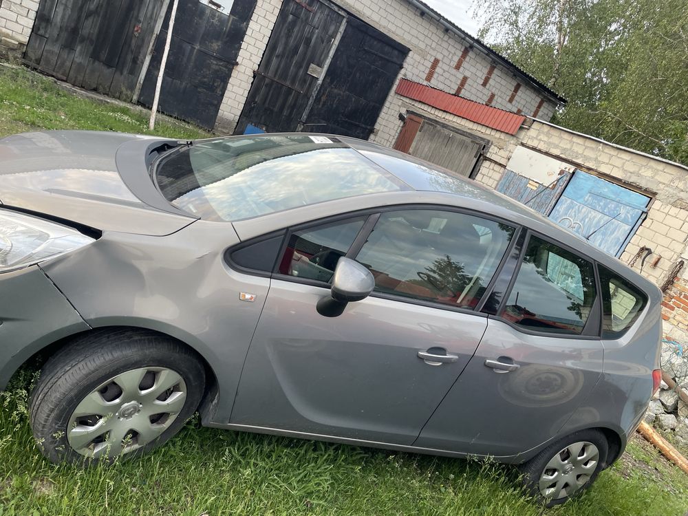 Opel Meriva b anglik