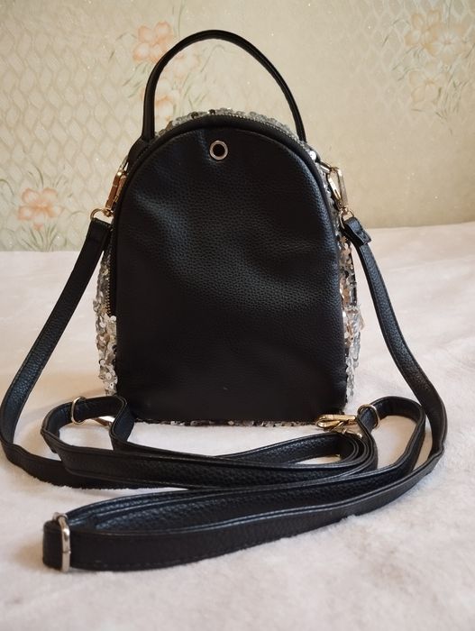 рюкзак з паєтками