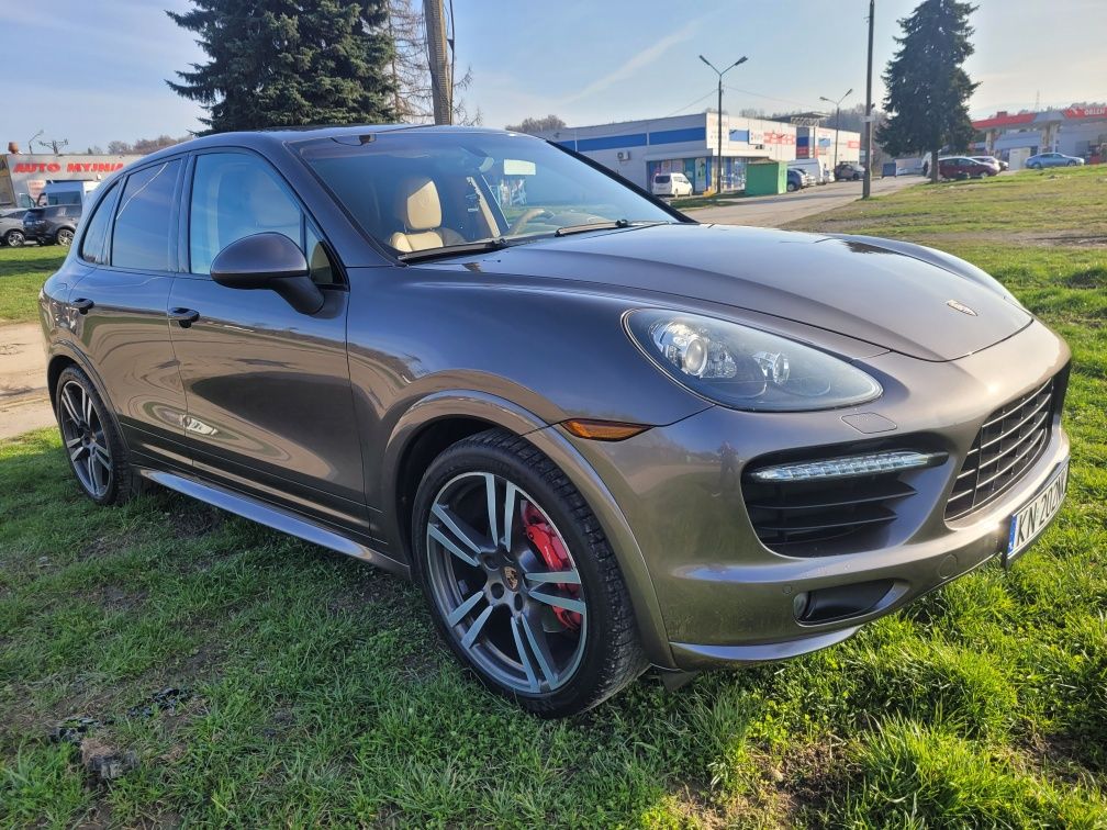 Do sprzedania Porsche cayenne GTS