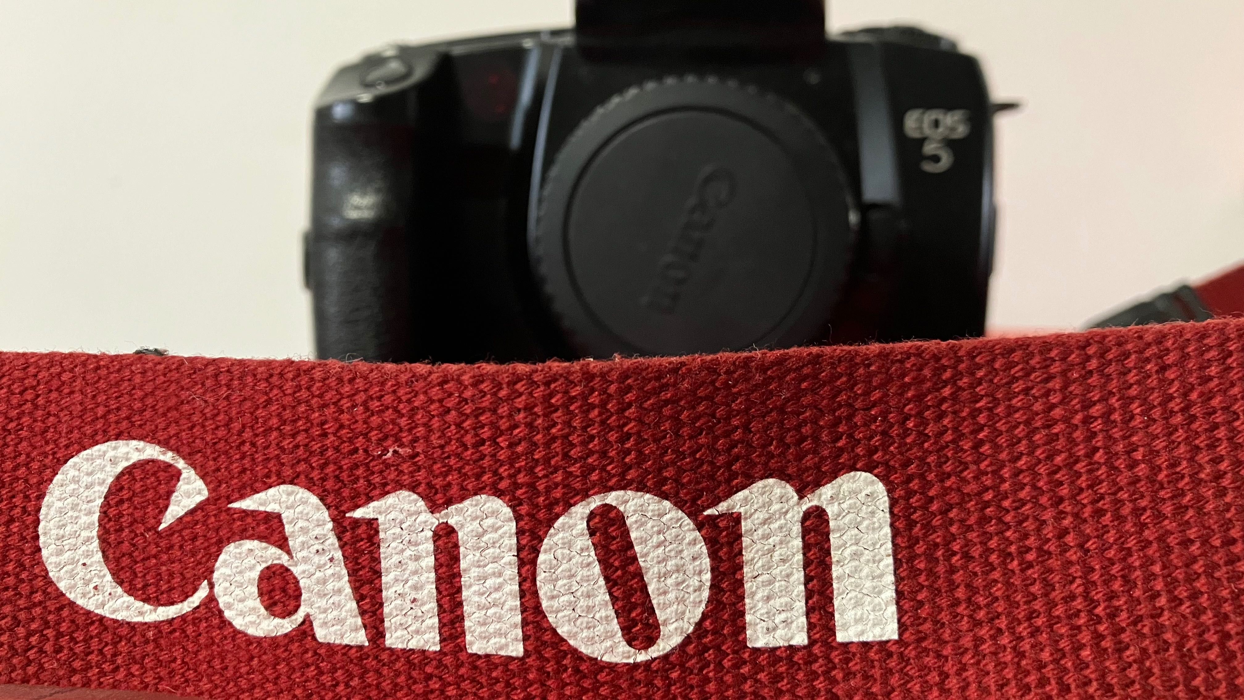Câmera fotográfica Canon EOS 5