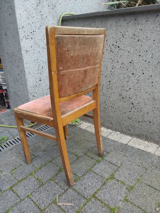 Krzesło do renowacji