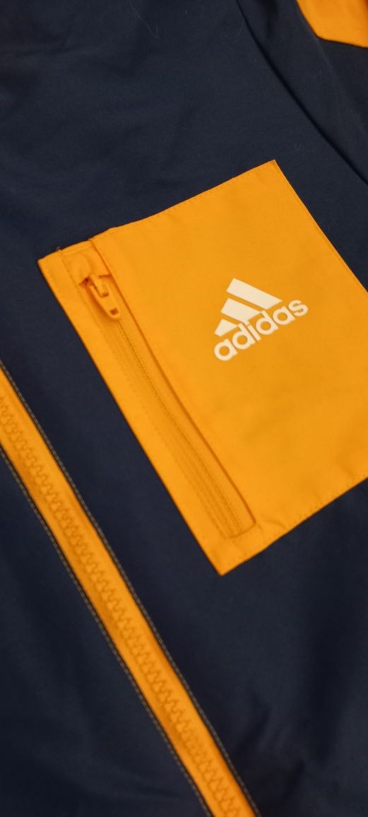 Куртка Adidas р.152 11-12 років