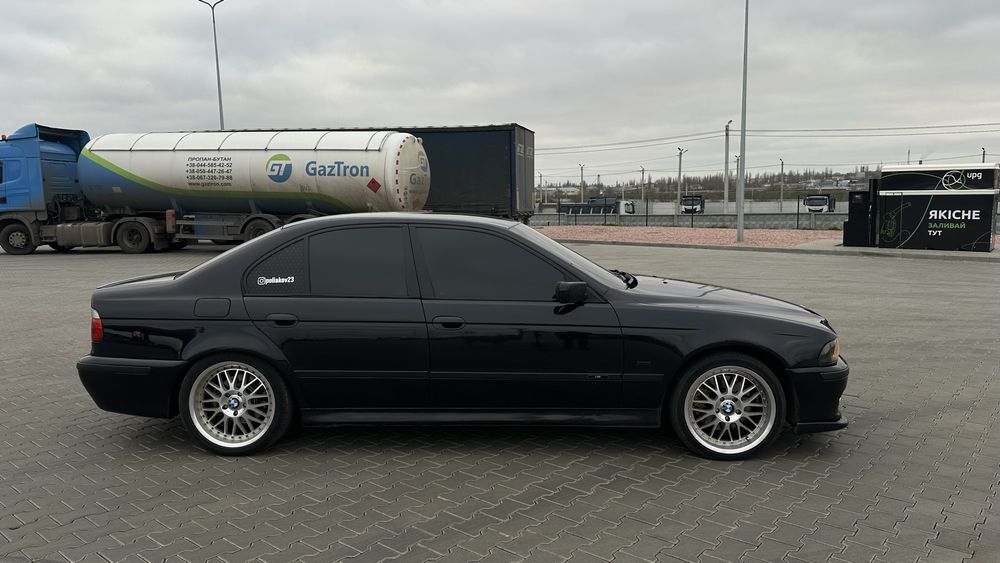 BMW E39 540 4,4