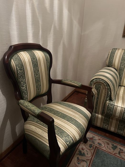 Conjunto sofas com candeeiro vintage