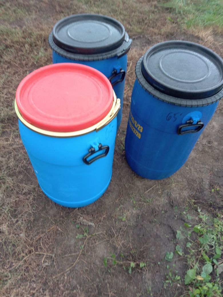Beczki plastikowe do kapusty ogórków miodu zacieru wina deszczówka poj