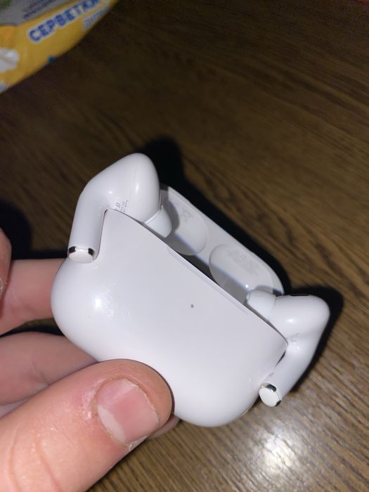 AirPods 2pro б/у