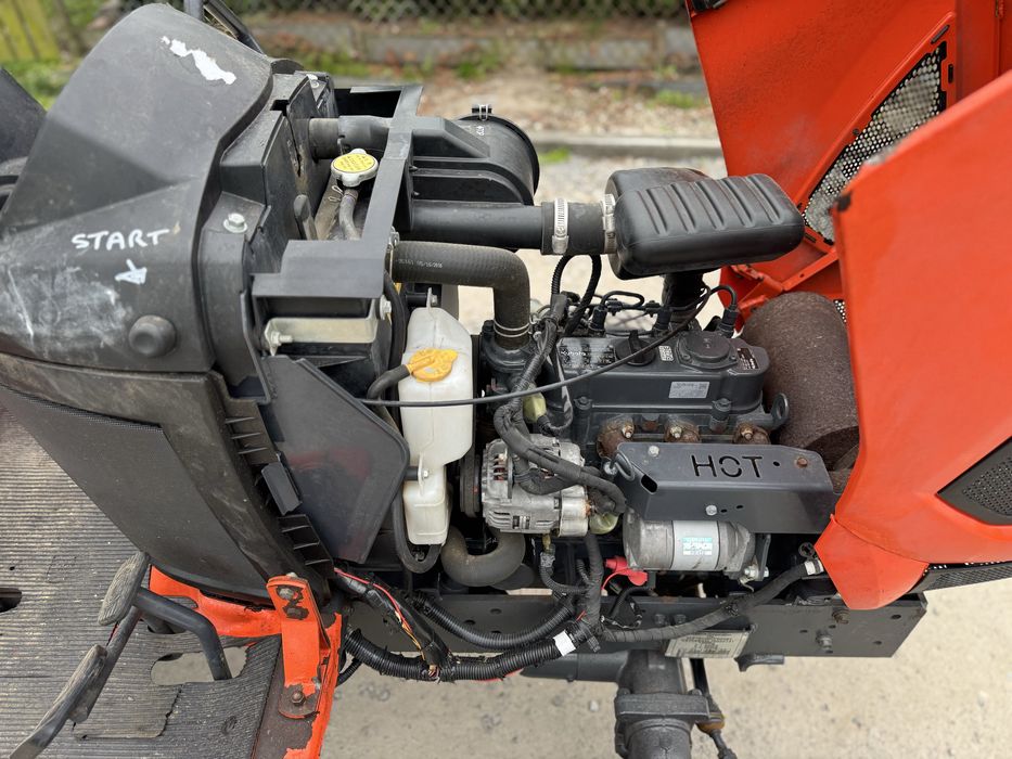 Traktorek, mini traktorek Kuboa BX231