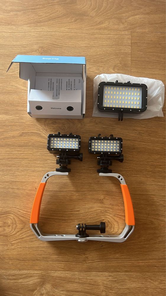 Estabilizador e flashes para mergulho com Gopro