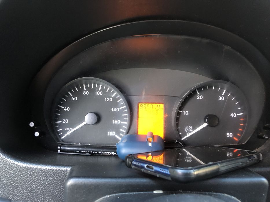 Mercedes Benz Sprinter W906 318 CDI продам