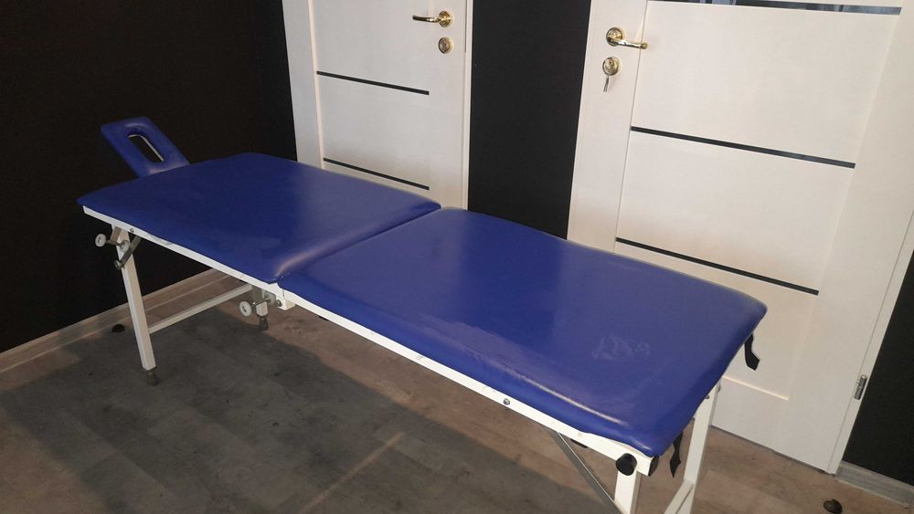 Łóżko do masażu/ rzęs/ makijażu permamentnego przenośne