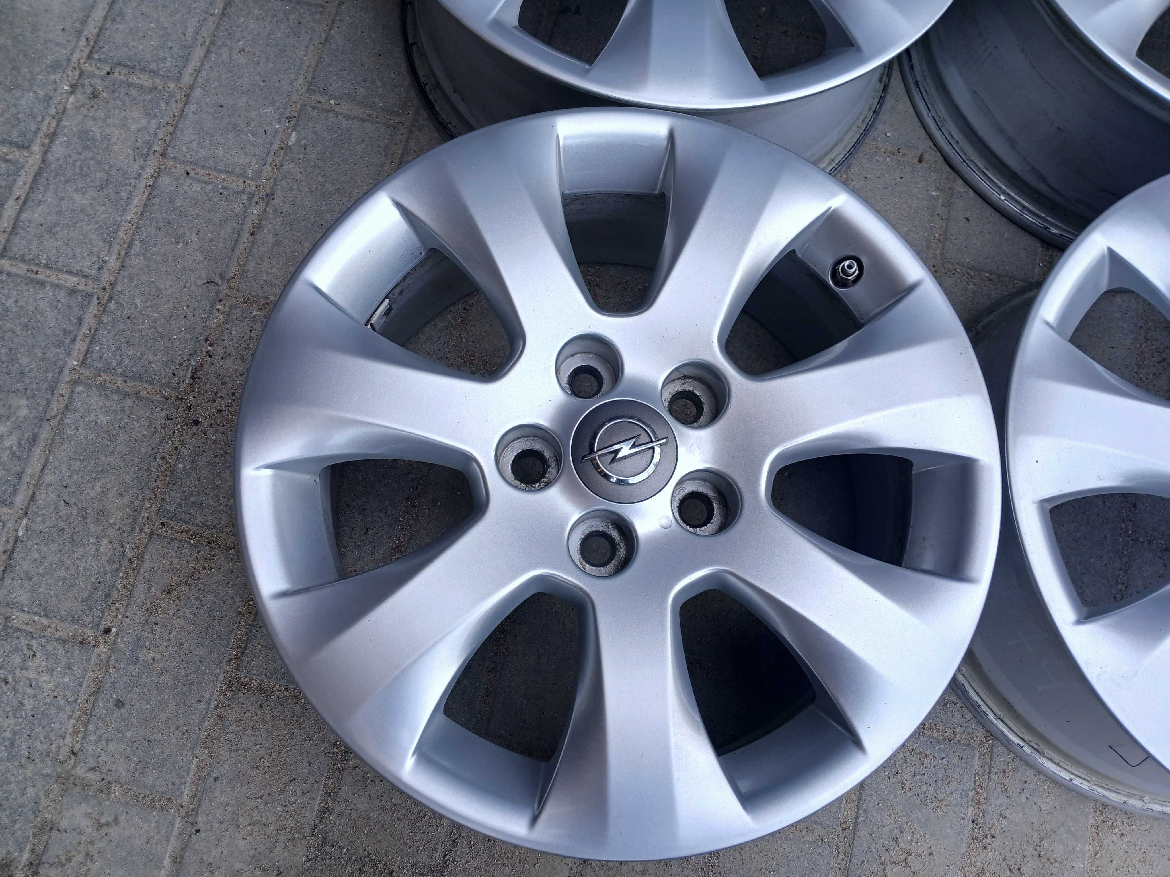4x felgi R17 5x120 Opel Insignia A I z czujnikami TPMS Vw Transporter