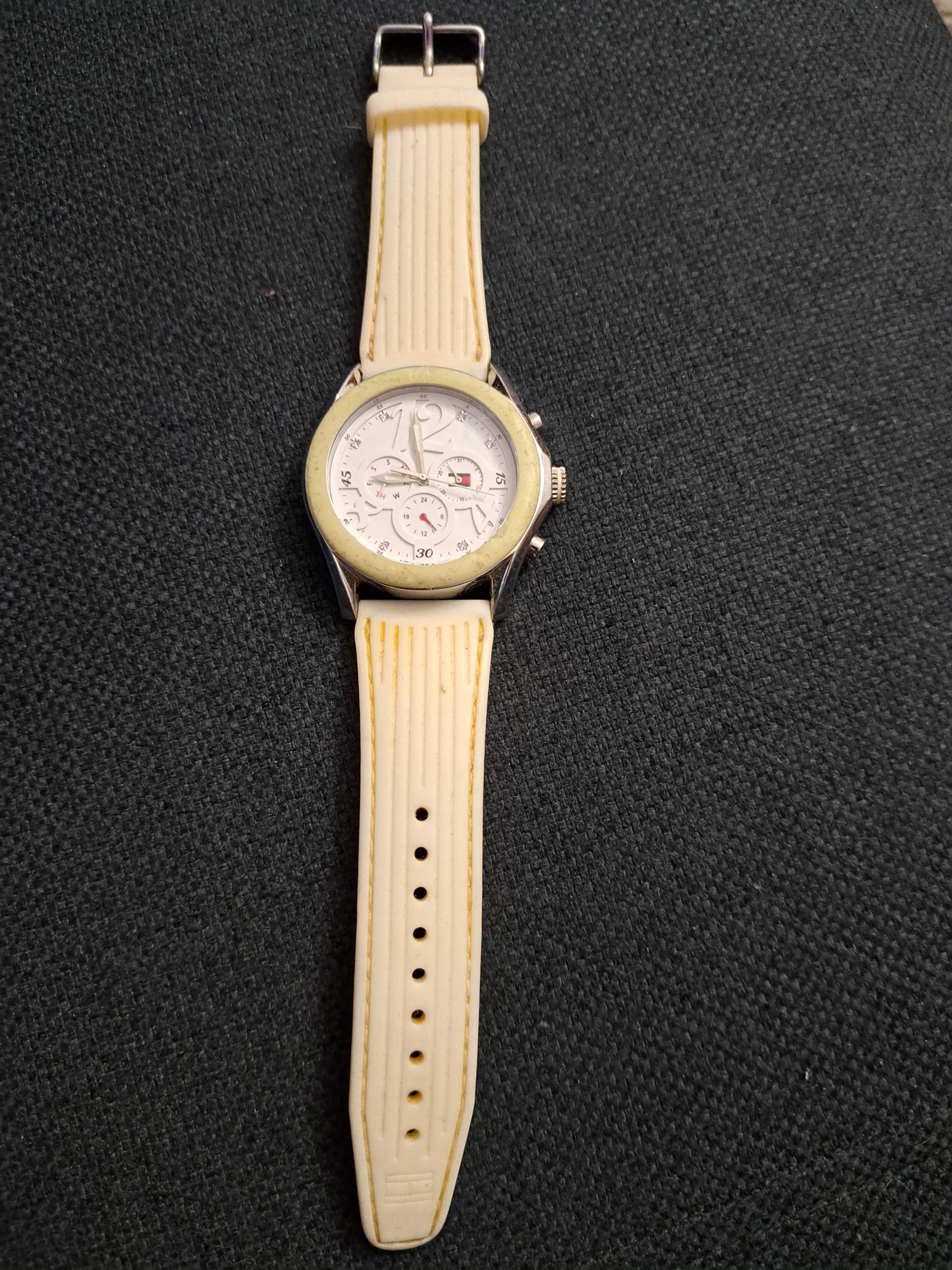 Zegarek damski Tommy Hilfiger pasek gumowy