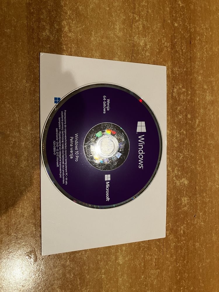 Komputer stacjonarny PC 16gb i7 win10 pro