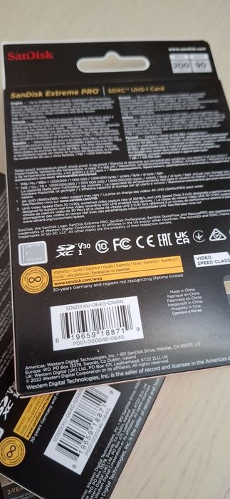 Карта памяти Lexar 64GB і 3шт SDXC 64