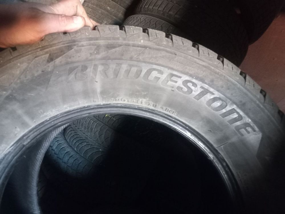 Шини 235/60 R18 (235/60-18)