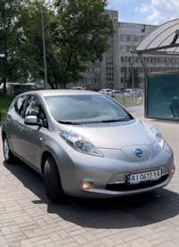 Електромобіль Nissan Leaf (40кВт оригінал) (Zoe,Kangoo) в Україні