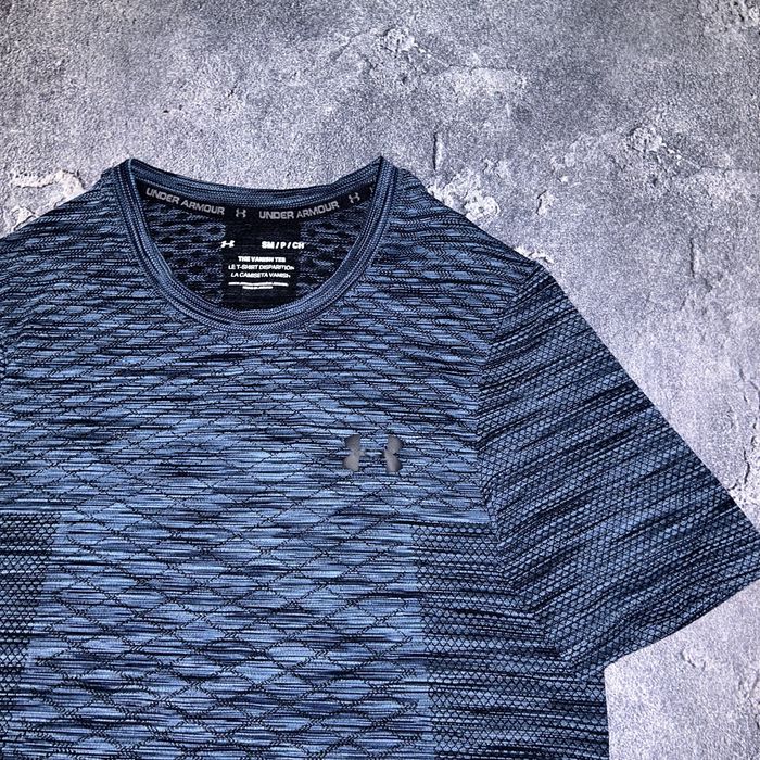 Спортивна футболка Under Armour, S/M-size original